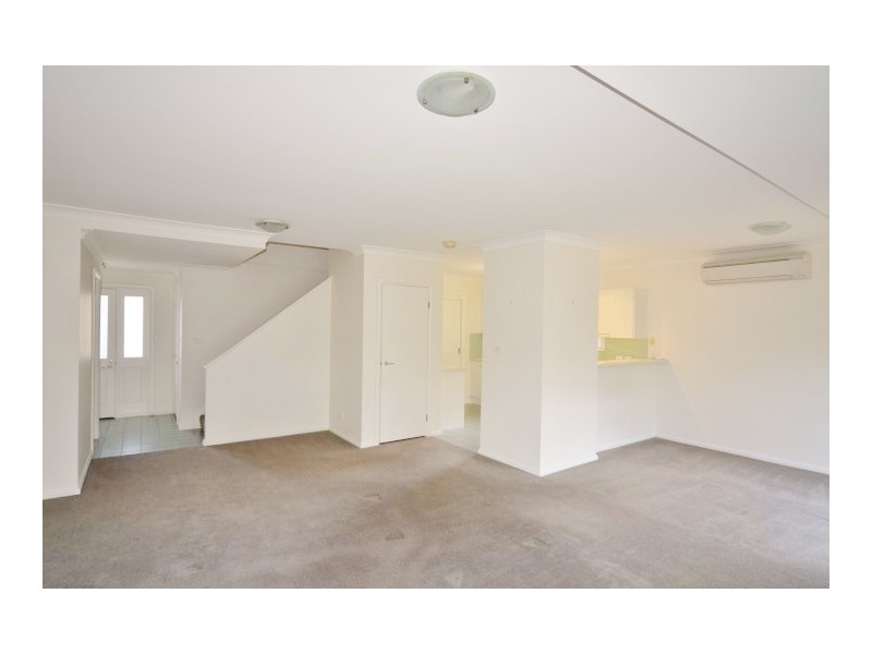 11/239 Macpherson Street, Warriewood NSW 2102