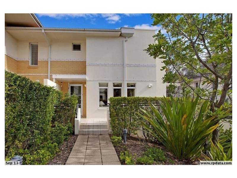 4/14 Golf Ave, Mona Vale NSW 2103