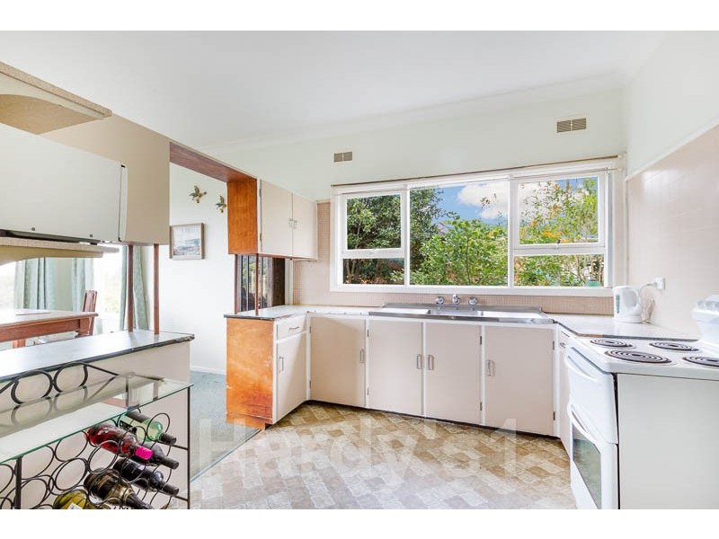 105 Barrenjoey Rd, Mona Vale NSW 2103