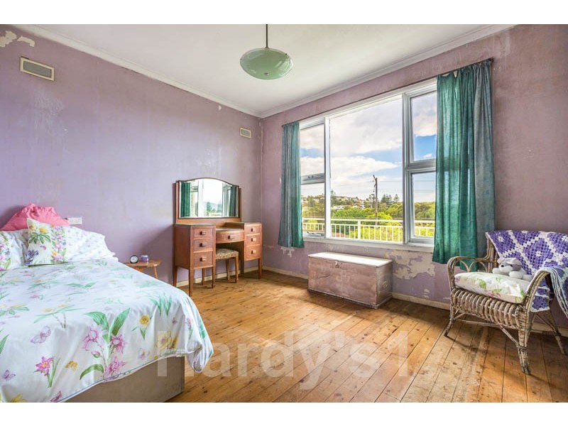 105 Barrenjoey Rd, Mona Vale NSW 2103