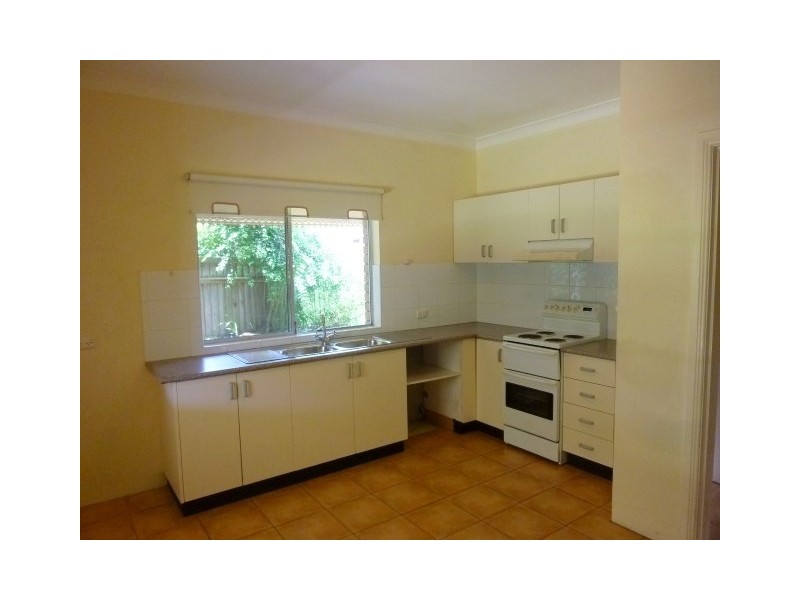 2/4 Kariboo Close, Mona Vale NSW 2103