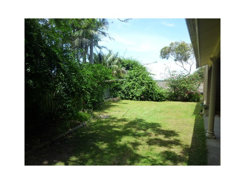 2/4 Kariboo Close, Mona Vale NSW 2103