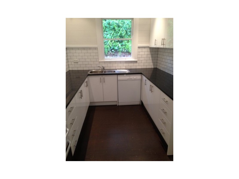 19 Dress Circle Road, Avalon NSW 2107