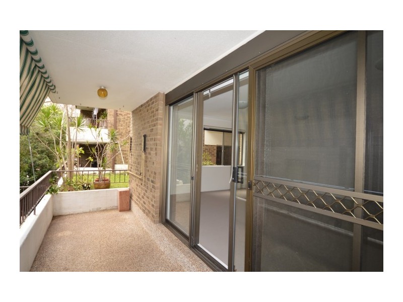Apt 2, 8 Queens Parade West, Newport NSW 2106