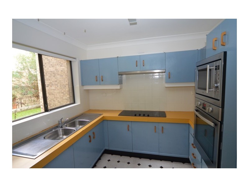 Apt 2, 8 Queens Parade West, Newport NSW 2106