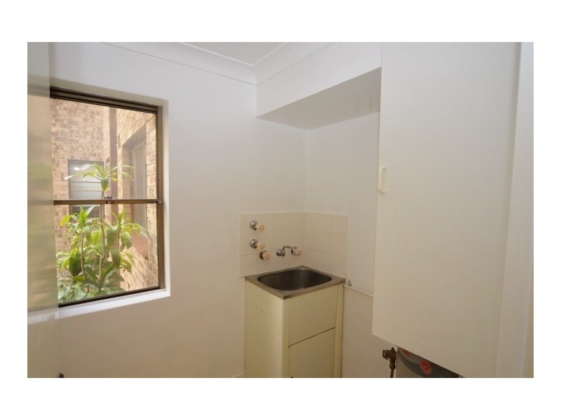 Apt 2, 8 Queens Parade West, Newport NSW 2106