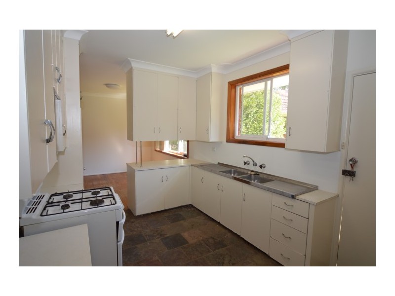 19 Berith, Wheeler Heights NSW 2097