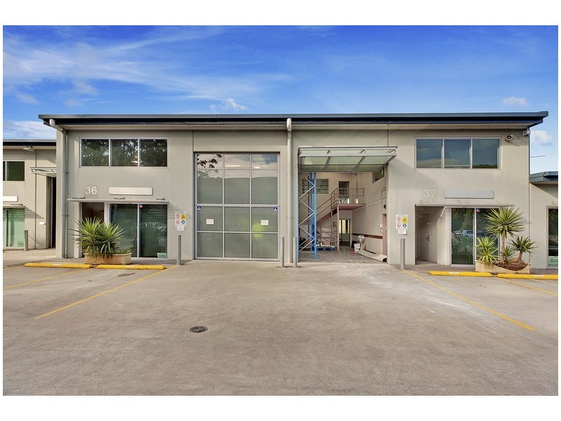 6 Jubilee Av, Warriewood NSW 2102