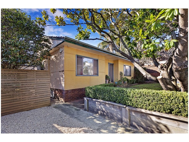 11 Emerald Street, Narrabeen NSW 2101