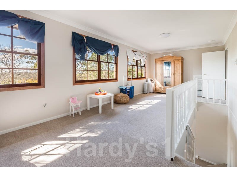 25 Timaru Rd, Terrey Hills NSW 2084