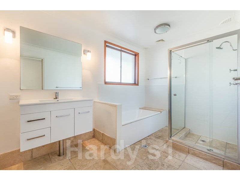 25 Timaru Rd, Terrey Hills NSW 2084