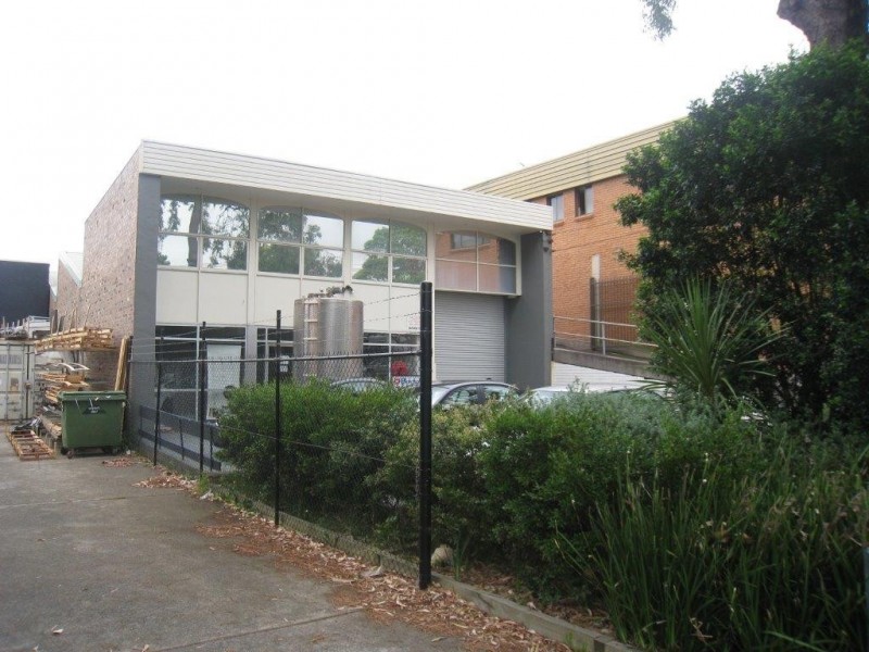 41 Chard Road, Brookvale NSW 2100