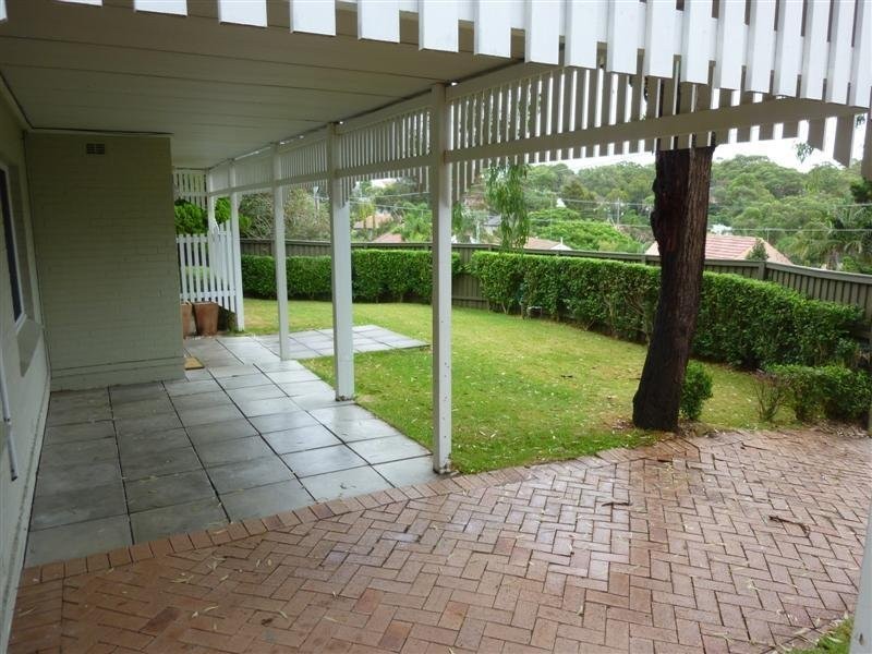 9 Cook Terrace, Mona Vale NSW 2103