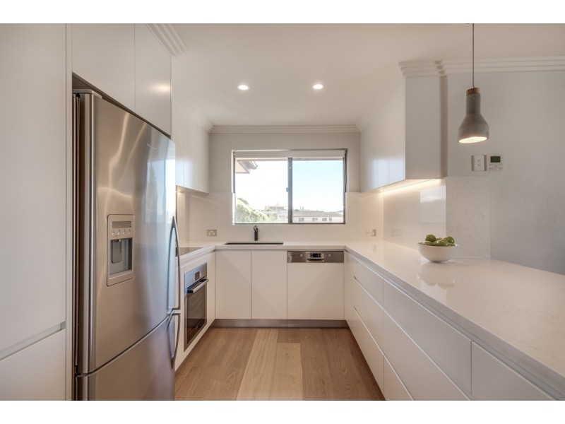 5/4-8 Frazer Street, Collaroy NSW 2097