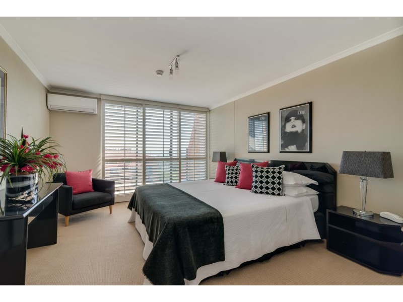 2006/73 Victoria Street, Potts Point NSW 2011