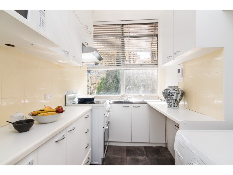 34/1 Holdsworth Avenue, Elizabeth Bay NSW 2011