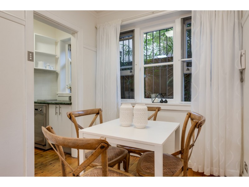 2/21 St Neot Avenue, Potts Point NSW 2011