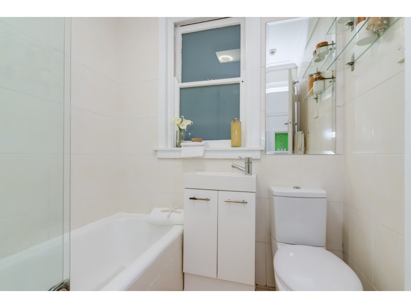 2/21 St Neot Avenue, Potts Point NSW 2011