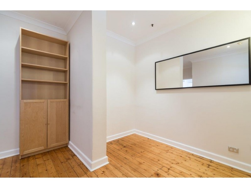 8/25 Hughes Street, Potts Point NSW 2011