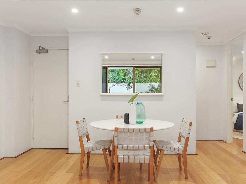 2/1 Boomerang Place, Woolloomooloo NSW 2011