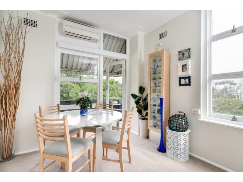 42/22 New Beach Road, Darling Point NSW 2027