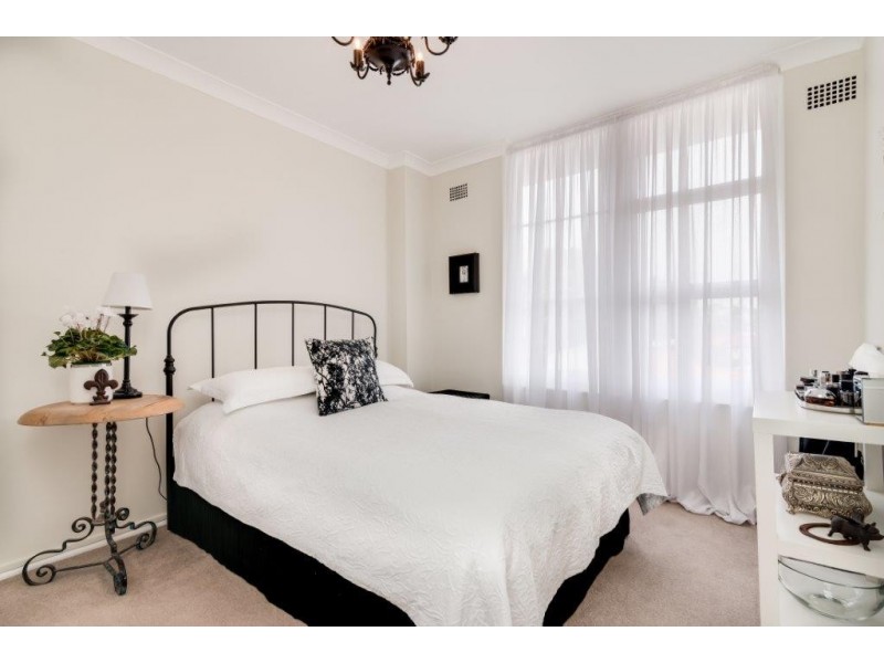 42/22 New Beach Road, Darling Point NSW 2027