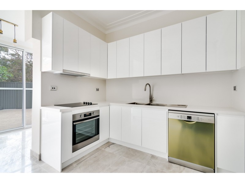 112 Tweedmouth Avenue, Rosebery NSW 2018