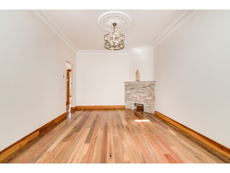 112 Tweedmouth Avenue, Rosebery NSW 2018