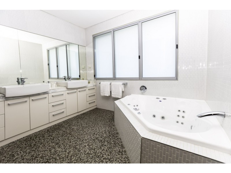 1201/50 Clarence Street, Sydney NSW 2000