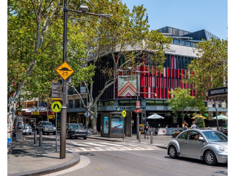 Shop 3/1-3 Roslyn Street, Potts Point NSW 2011