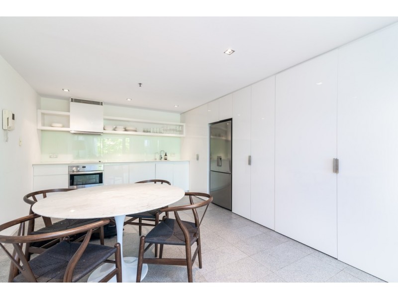 402/21 Elizabeth Bay Road, Elizabeth Bay NSW 2011