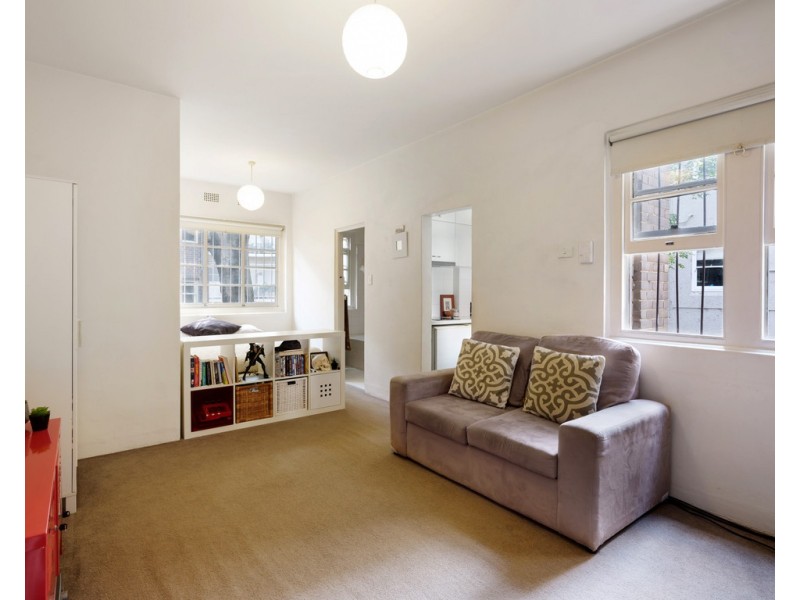 8/4 McDonald Street, Potts Point NSW 2011