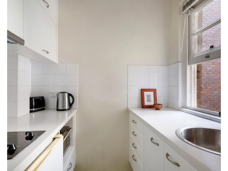 8/4 McDonald Street, Potts Point NSW 2011