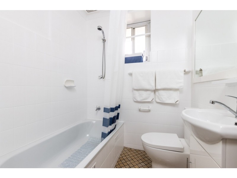 8/4 Ward Avenue, Potts Point NSW 2011