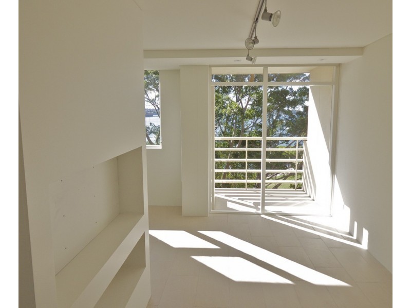 61/5-7 The Esplanade, Elizabeth Bay NSW 2011