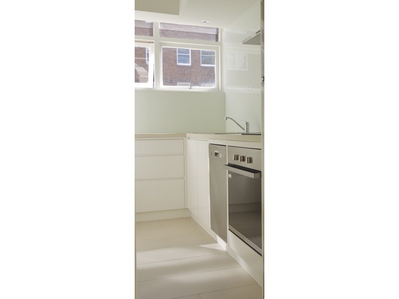 61/5-7 The Esplanade, Elizabeth Bay NSW 2011