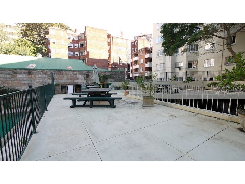 61/5-7 The Esplanade, Elizabeth Bay NSW 2011