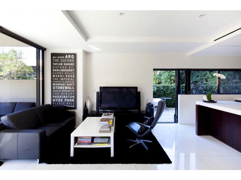 M2/184 Forbes Street, Darlinghurst NSW 2010