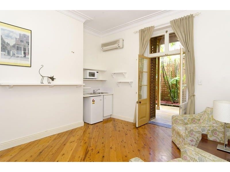 2/57 Victoria Street, Potts Point NSW 2011