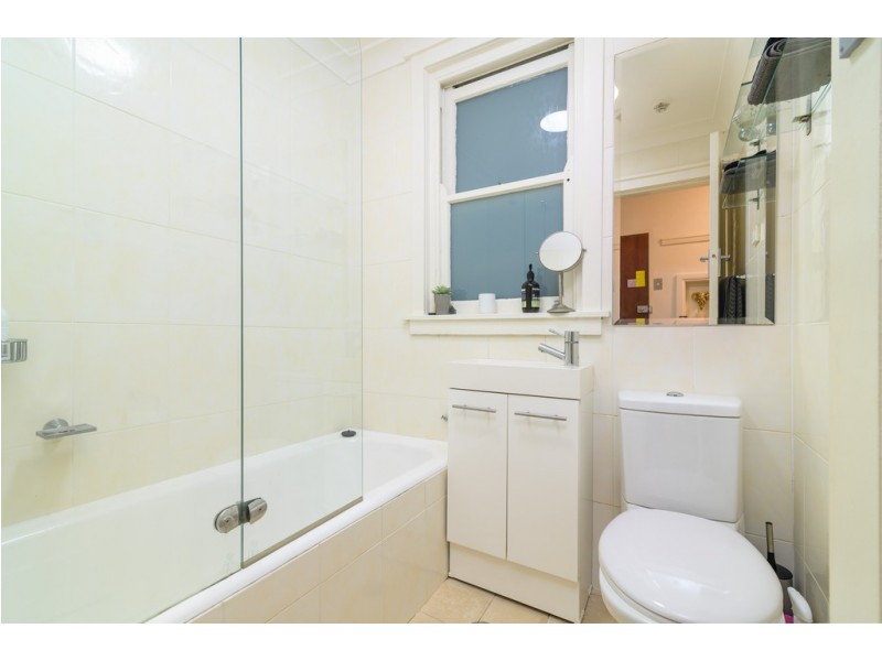 2/21 St Neot Avenue, Potts Point NSW 2011