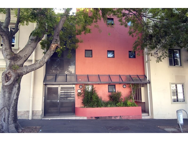 9/128 Cathedral Street, Woolloomooloo NSW 2011