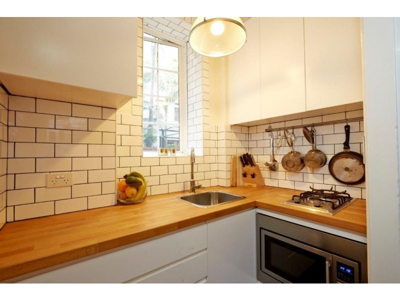 2/16 Macleay Street, Potts Point NSW 2011