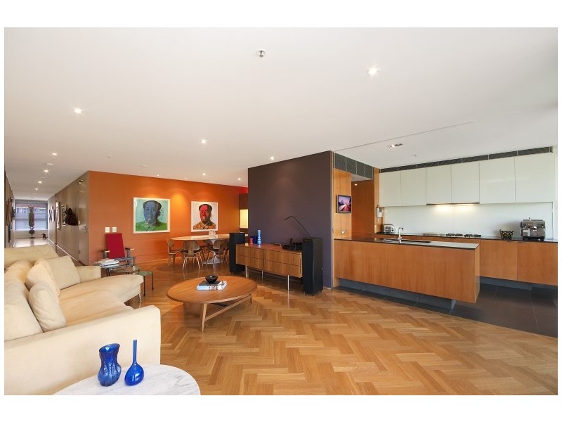 Apt Four /155 Macquarie Street, Sydney NSW 2000