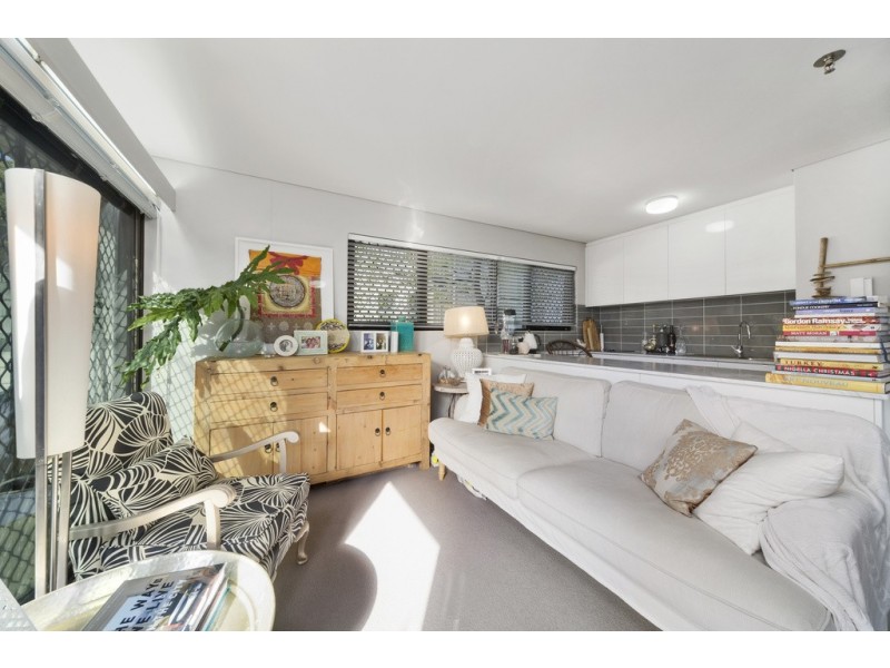 15A/100 Elizabeth Bay Road, Elizabeth Bay NSW 2011