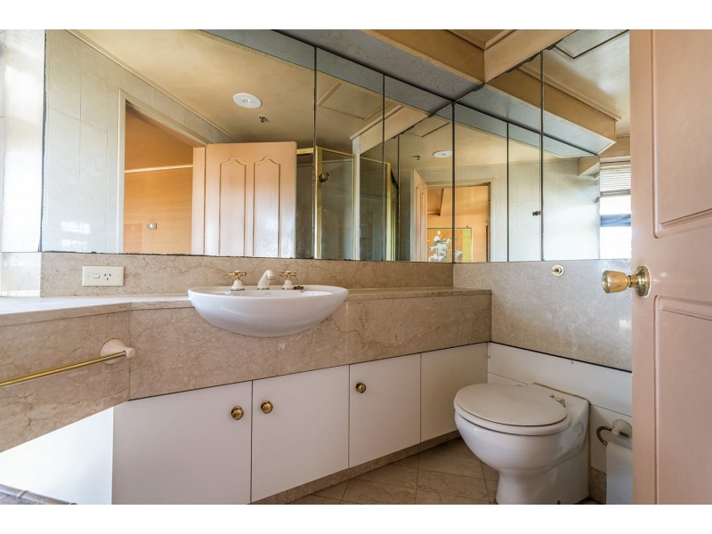 1709/185-211 Liverpool Street, Sydney NSW 2000