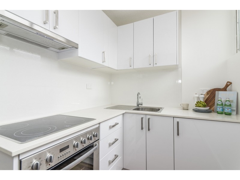 52/50 Roslyn Gardens, Elizabeth Bay NSW 2011