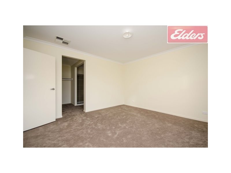 6 Gaby Terrace, Wodonga VIC 3690