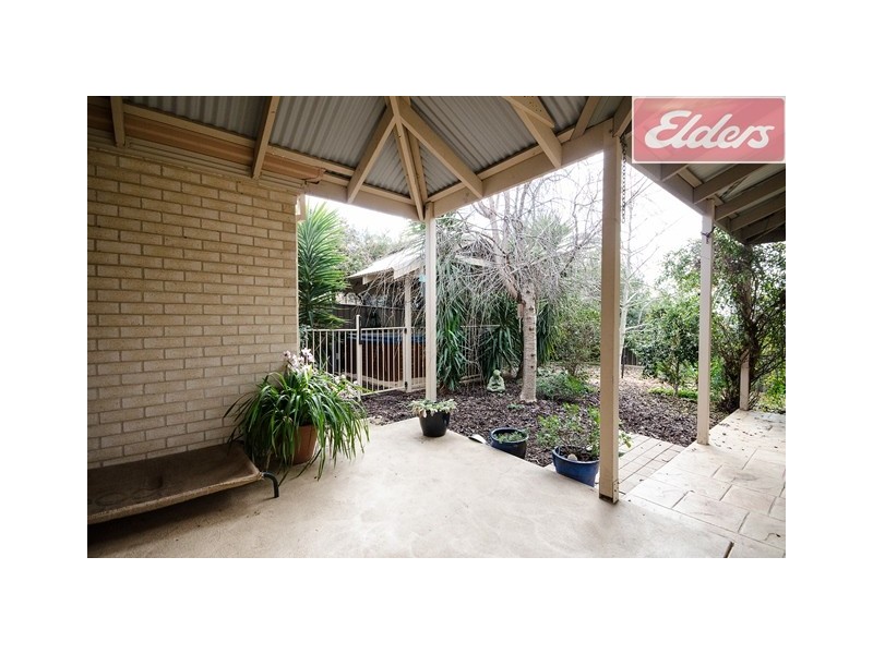 38 Barton Drive, Wodonga VIC 3690