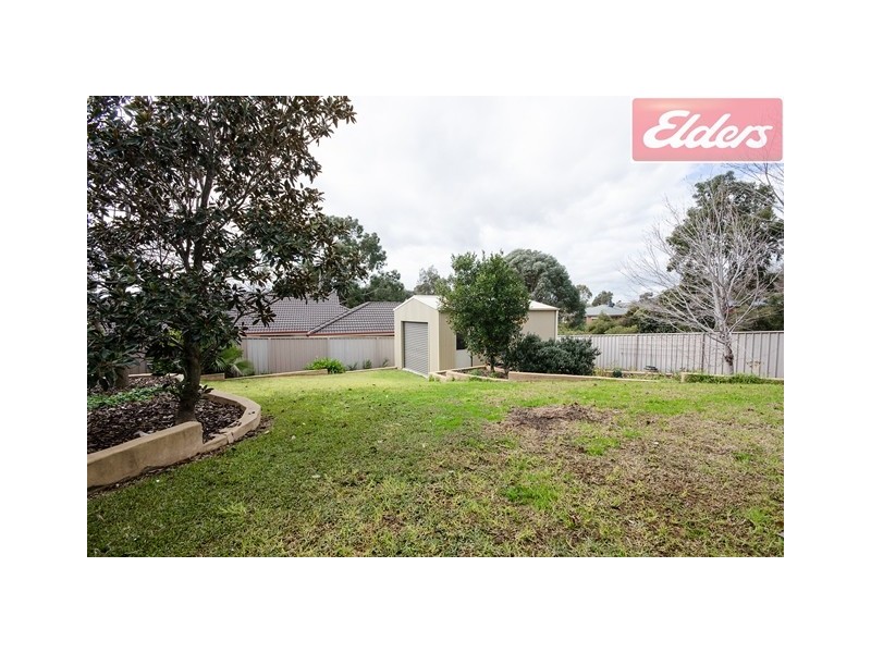 38 Barton Drive, Wodonga VIC 3690