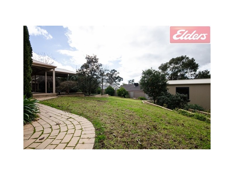 38 Barton Drive, Wodonga VIC 3690